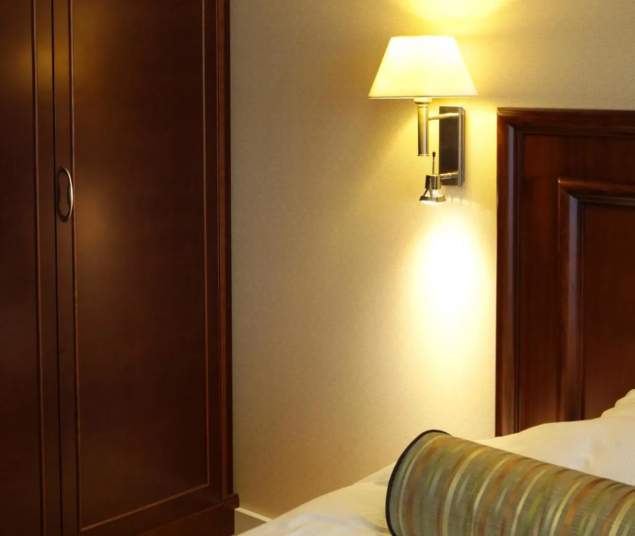Skotel Amsterdam, Hotelschool The Hague 3*, Amsterdam Niederlande